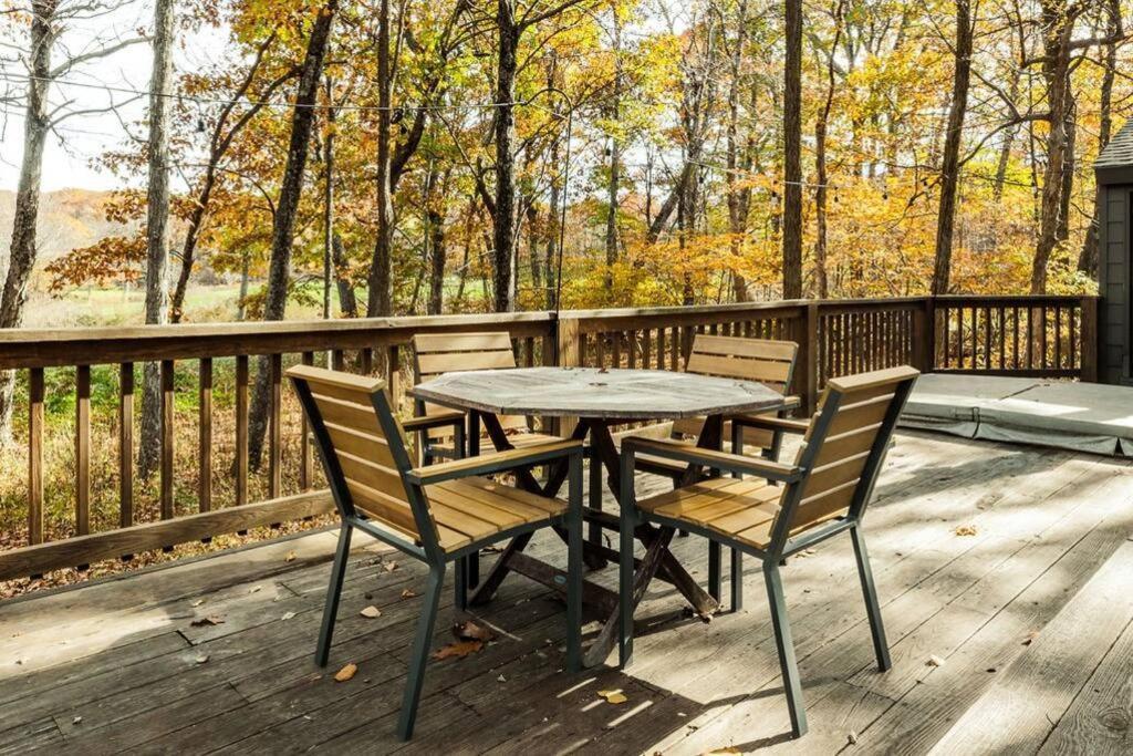 7Th Hole Chalet At Wintergreen Resort Hot Tub, Sauna & 3 Fireplaces Экстерьер фото